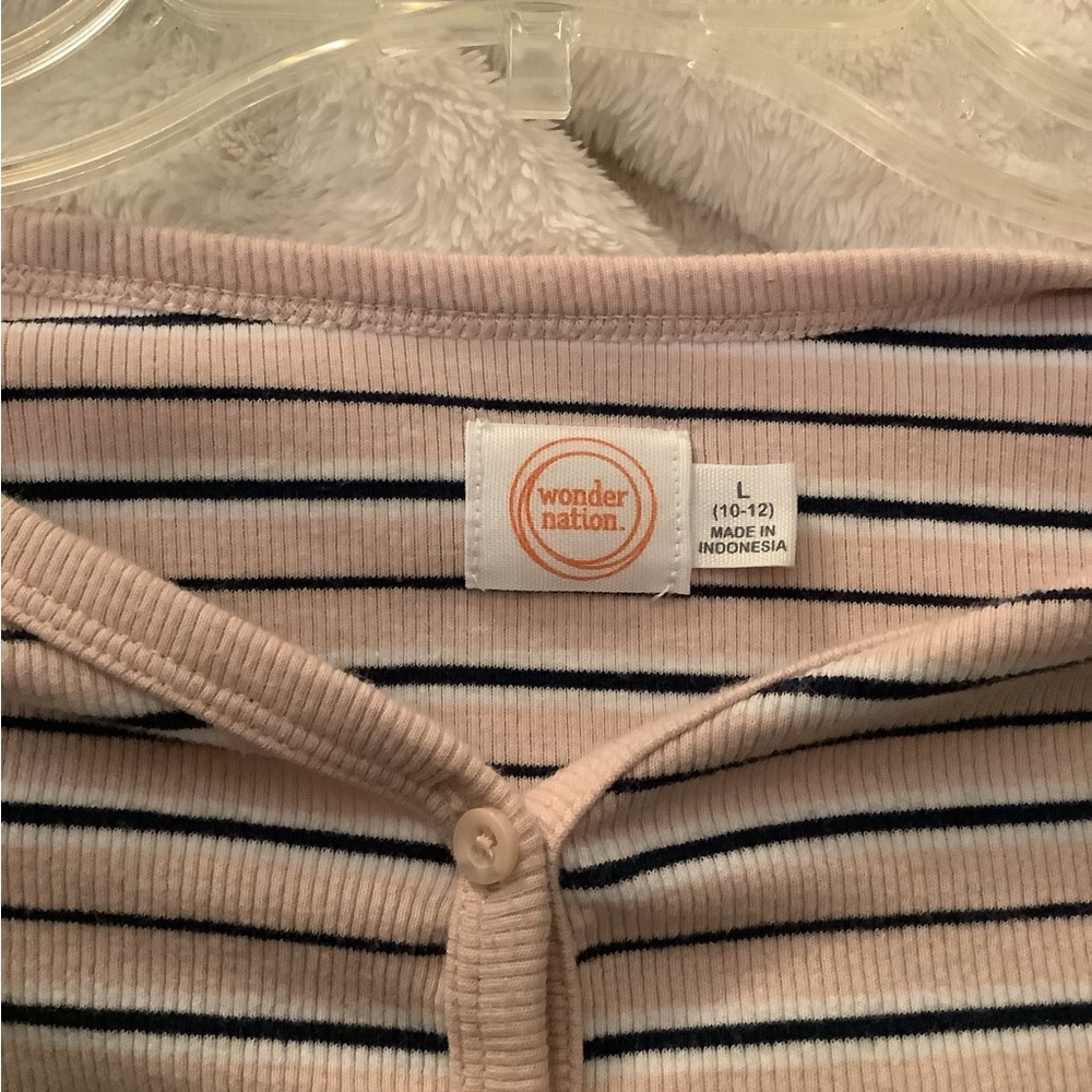 Brand: Wonder Nation Size:L10-12 Color: Blush pink, With black and white lines